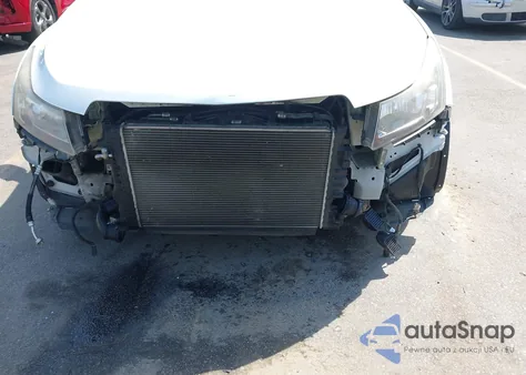 2015 Chevrolet Cruze 1Lt Auto from USA, damaged, VIN 1G1PC5SB4F7143639